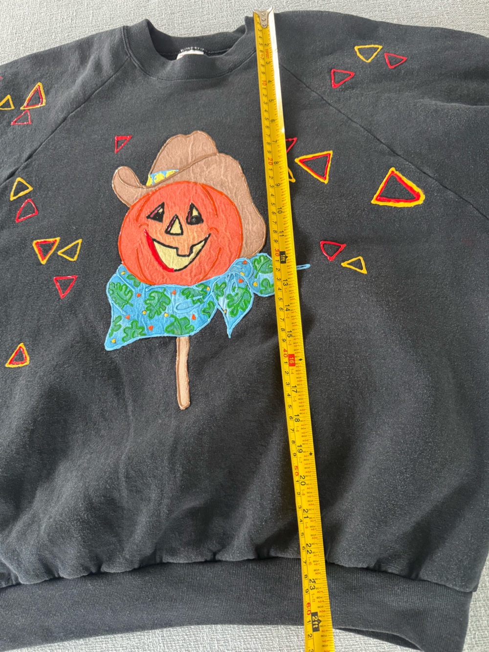 Vintage 80s 90s Fruit of the Loom Halloween Scarecrow Pumpkin Sweatshirt L USA - Picture 7 of 8